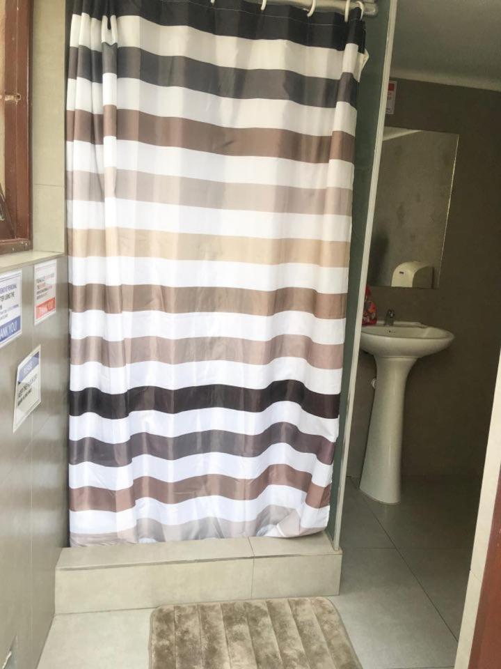 Zig Zag Hostel Lima Luaran gambar